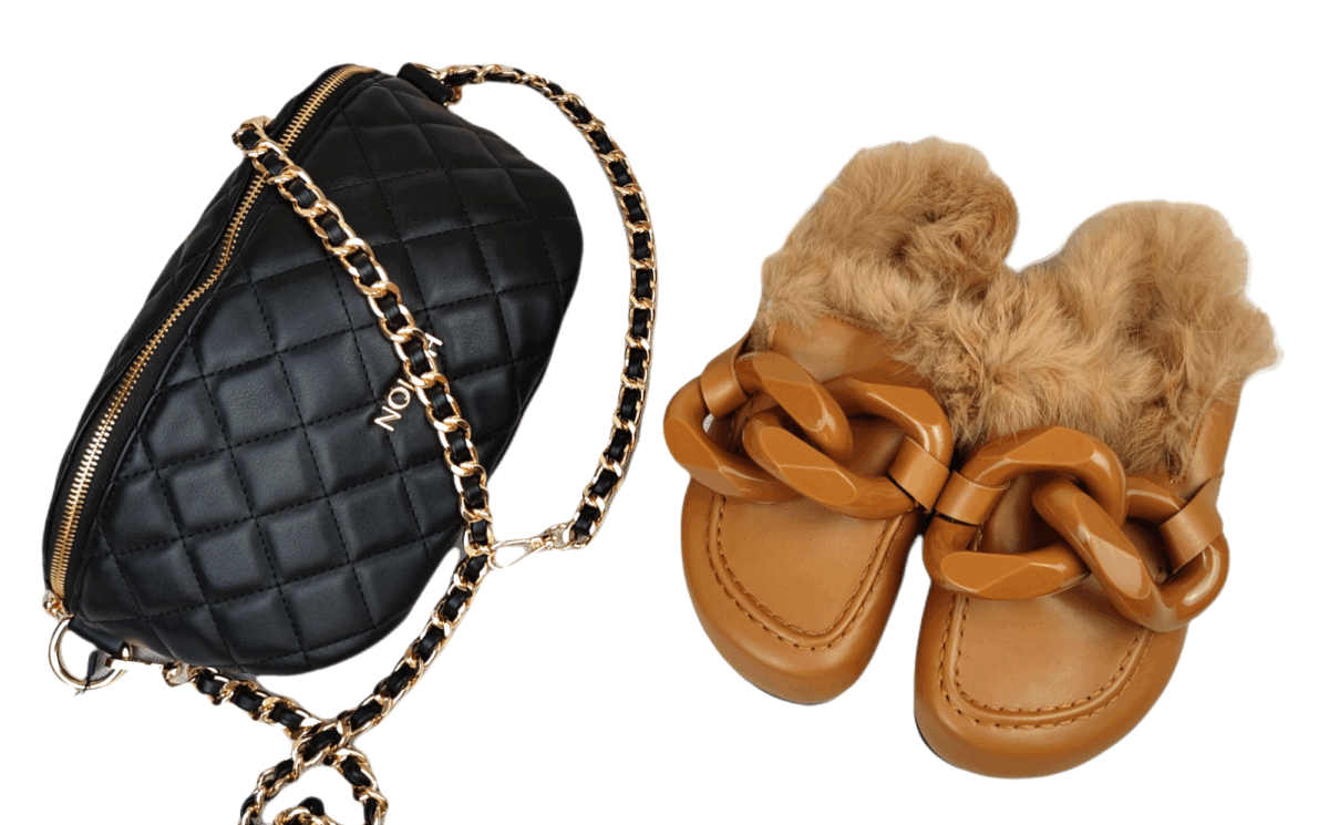Fur slippers with chain detail in Camel - Image 5