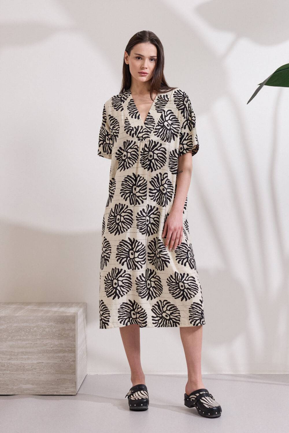 SS0826040 BLACK 2 1000x1500