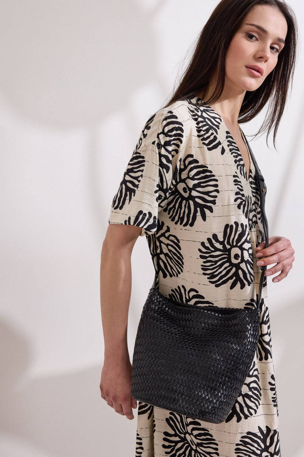 SS0826040 BLACK 6 1000x1500